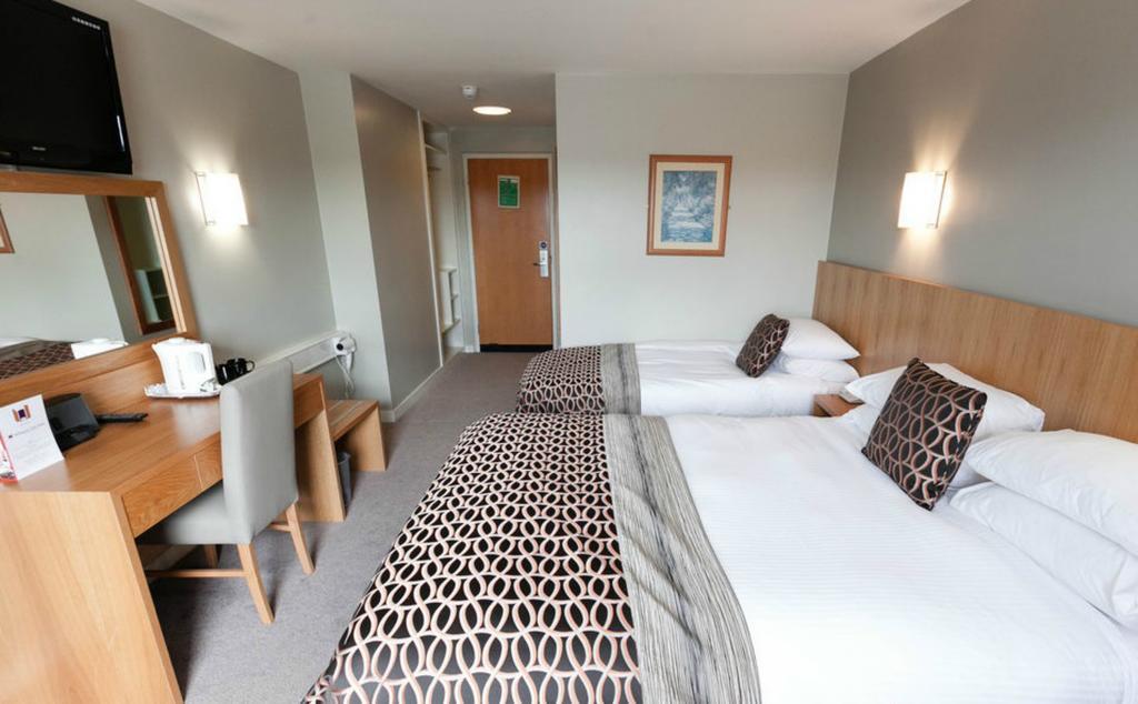 Wellington Park Hotel ベルファスト エクステリア 写真