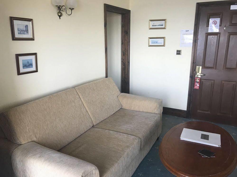 Wellington Park Hotel ベルファスト エクステリア 写真